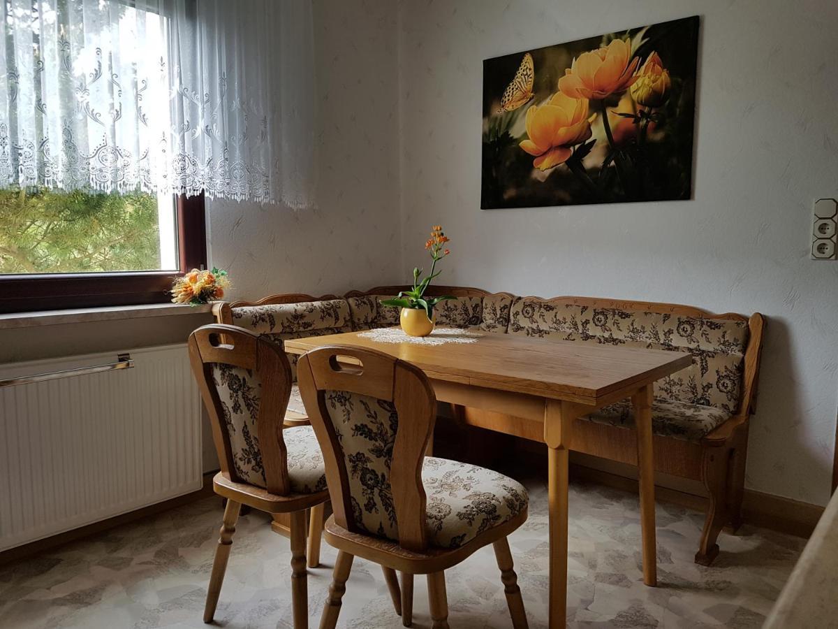 Ferienwohnung Rennsteigblick Viernau エクステリア 写真
