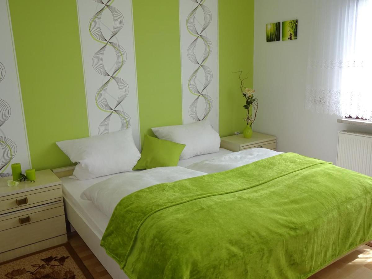 Ferienwohnung Rennsteigblick Viernau エクステリア 写真
