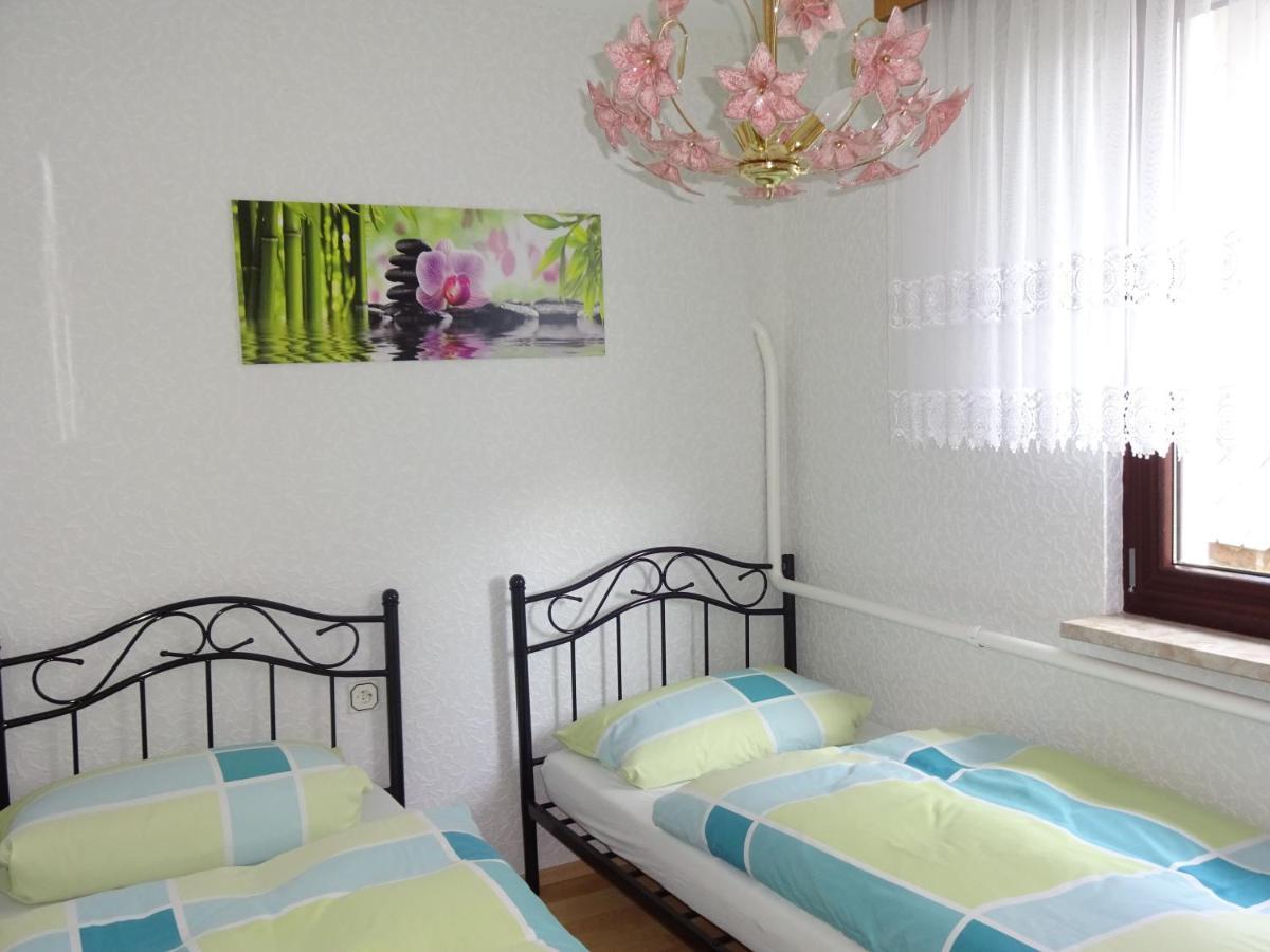 Ferienwohnung Rennsteigblick Viernau エクステリア 写真